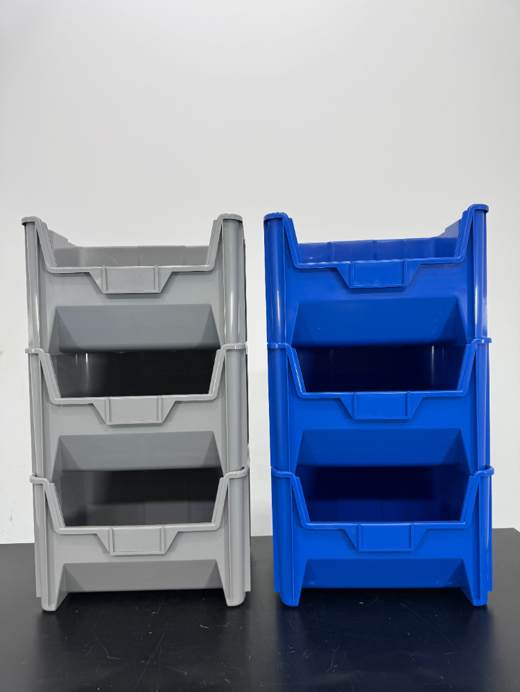 Image of Plastic Storage Bins - Quantity 6